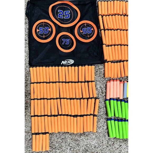Nerf Portable Practice Target & 165 Assorted Darts - Picture 2 of 5